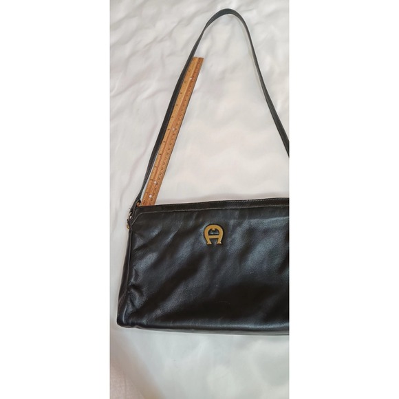 Etiene Aigner Vintage Genuine Leather Black Shoulder Bag - Picture 4 of 9